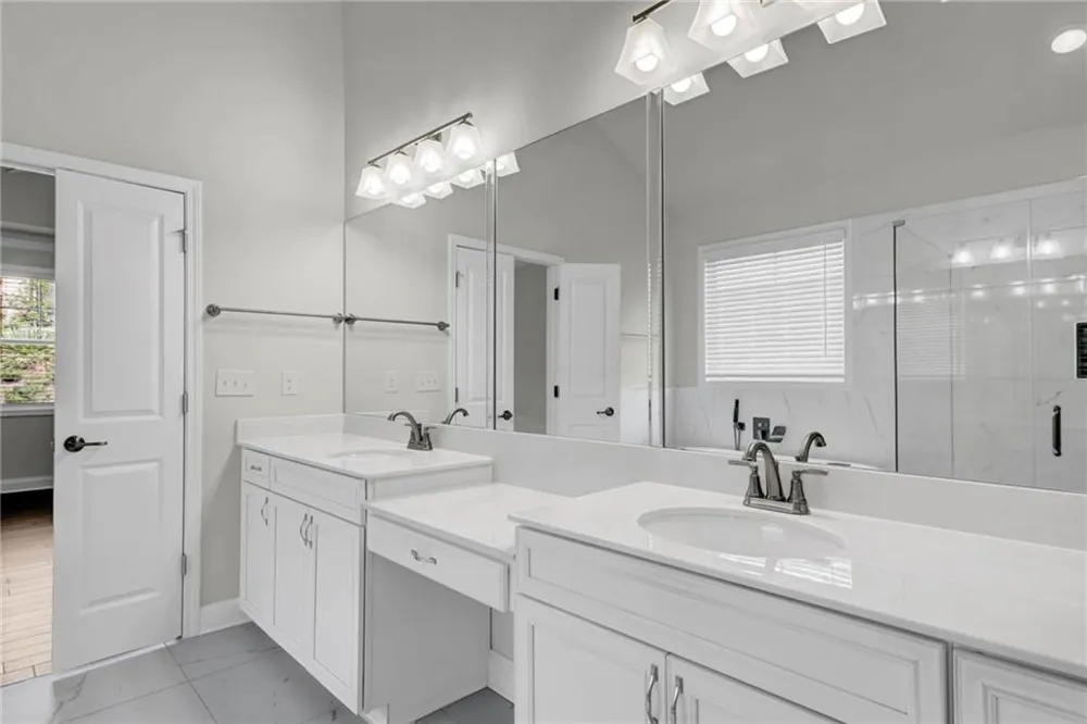 3898 Heirloom Loop Court Buford, GA 30519