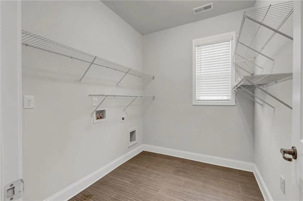 3898 Heirloom Loop Court Buford, GA 30519
