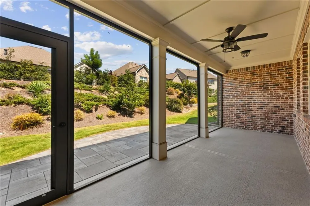3898 Heirloom Loop Court Buford, GA 30519