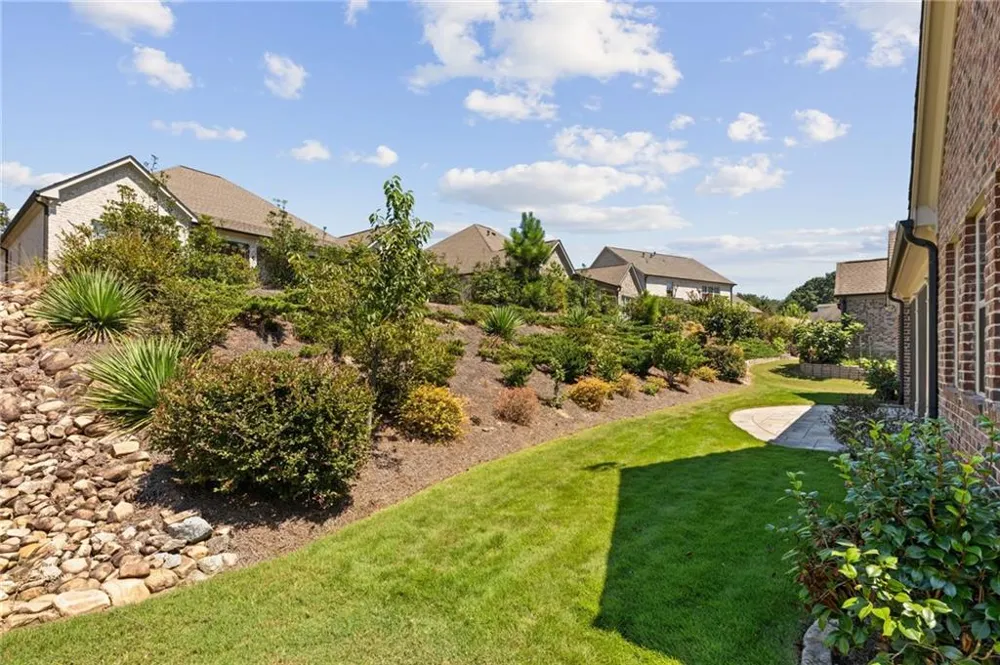3898 Heirloom Loop Court Buford, GA 30519
