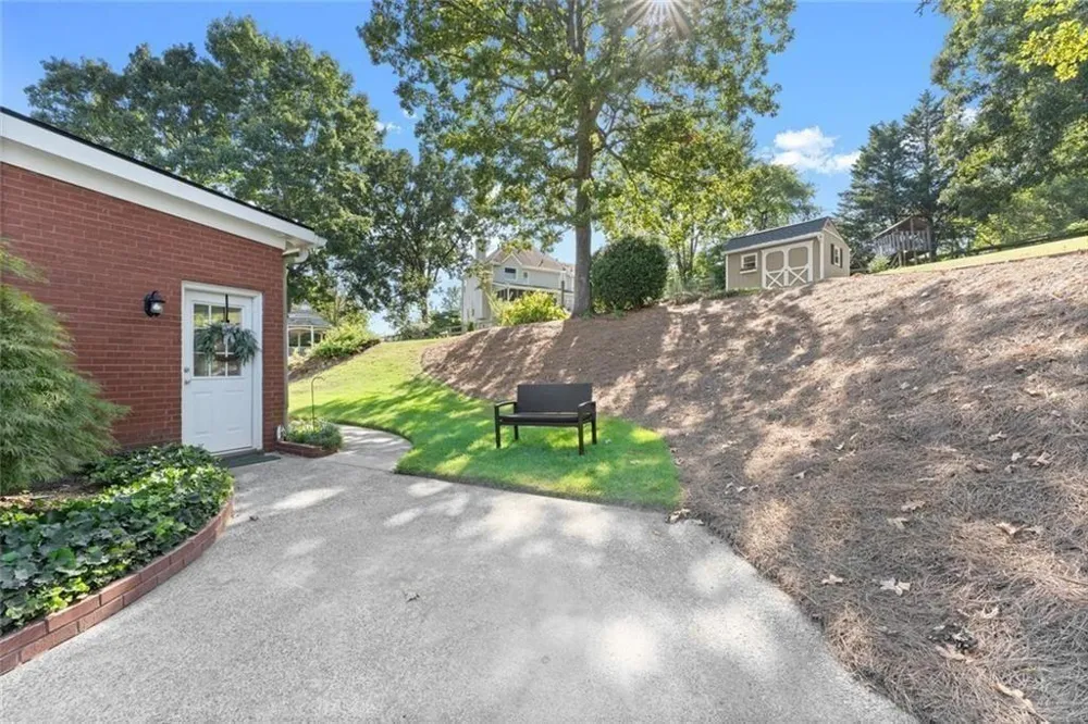 1255 Wincrest Court NW Kennesaw, GA 30152