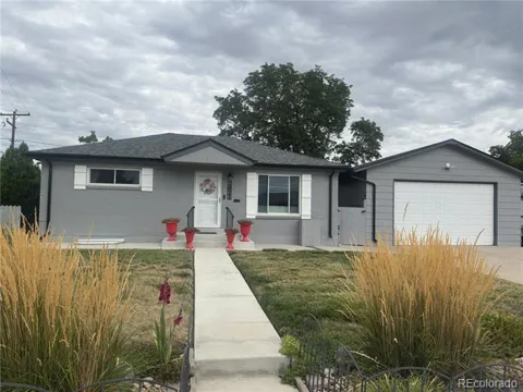 2021 E 112th Place