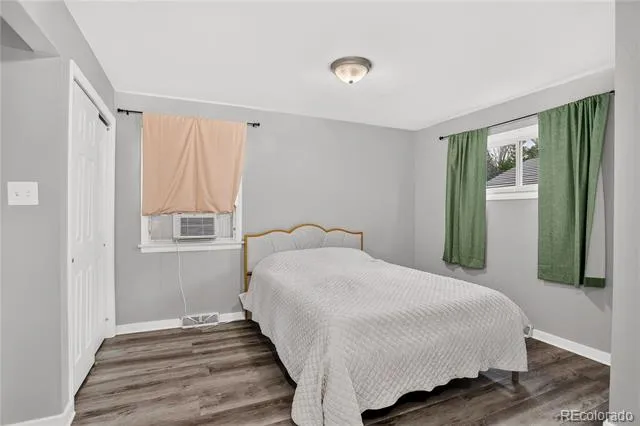 937 Kramer Court Aurora, CO 80010