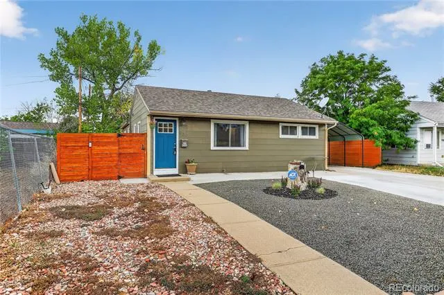 937 Kramer Court Aurora, CO 80010
