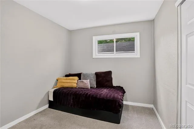 937 Kramer Court Aurora, CO 80010