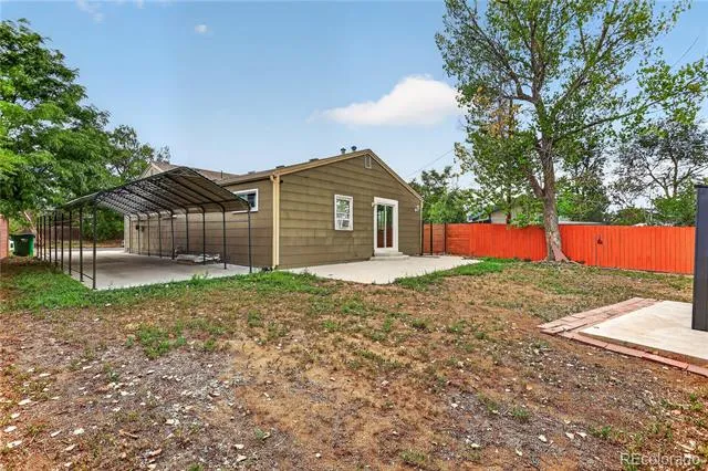 937 Kramer Court Aurora, CO 80010