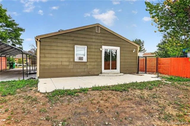 937 Kramer Court Aurora, CO 80010