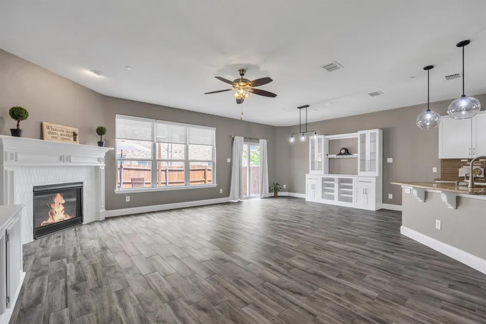 399 Teague Drive Lewisville, TX 75067