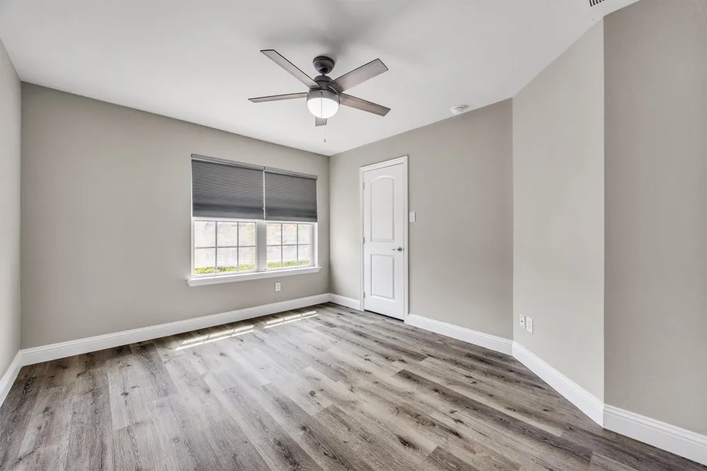 399 Teague Drive Lewisville, TX 75067