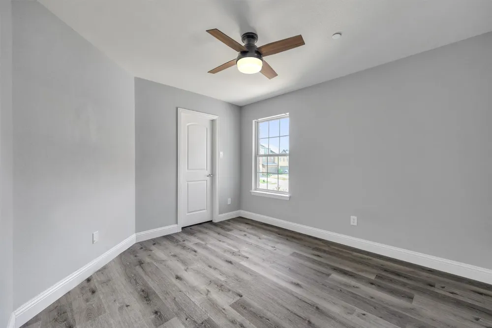 399 Teague Drive Lewisville, TX 75067