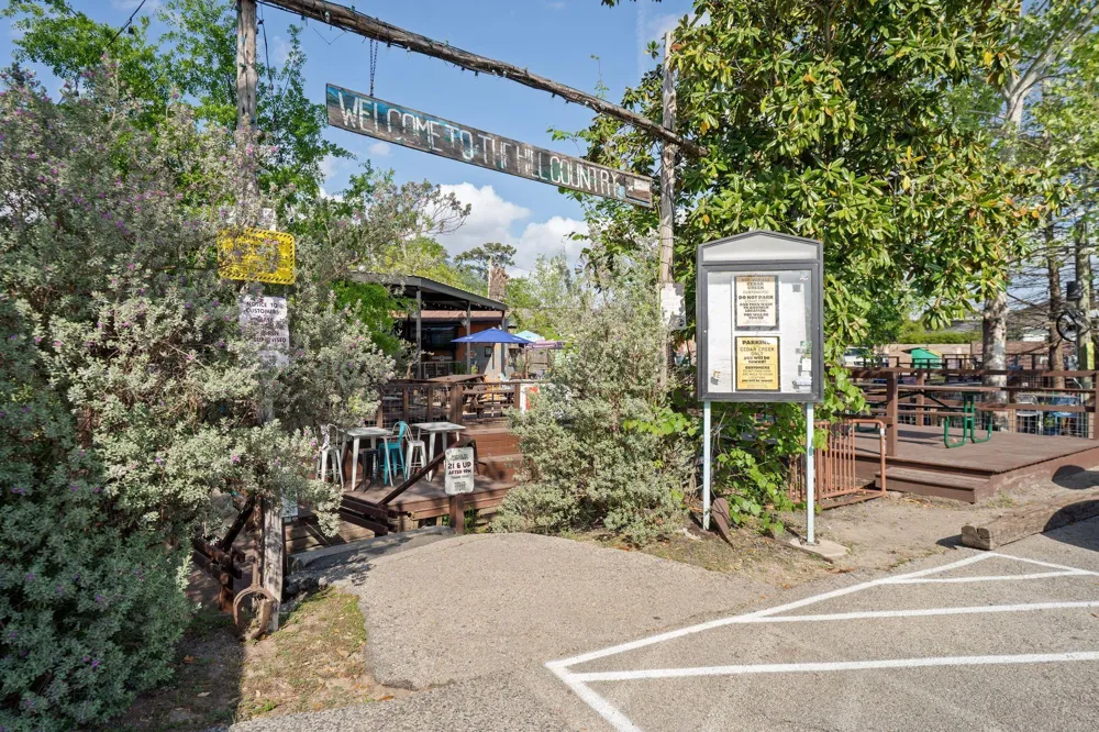 2316 Beall Street Houston, TX 77008
