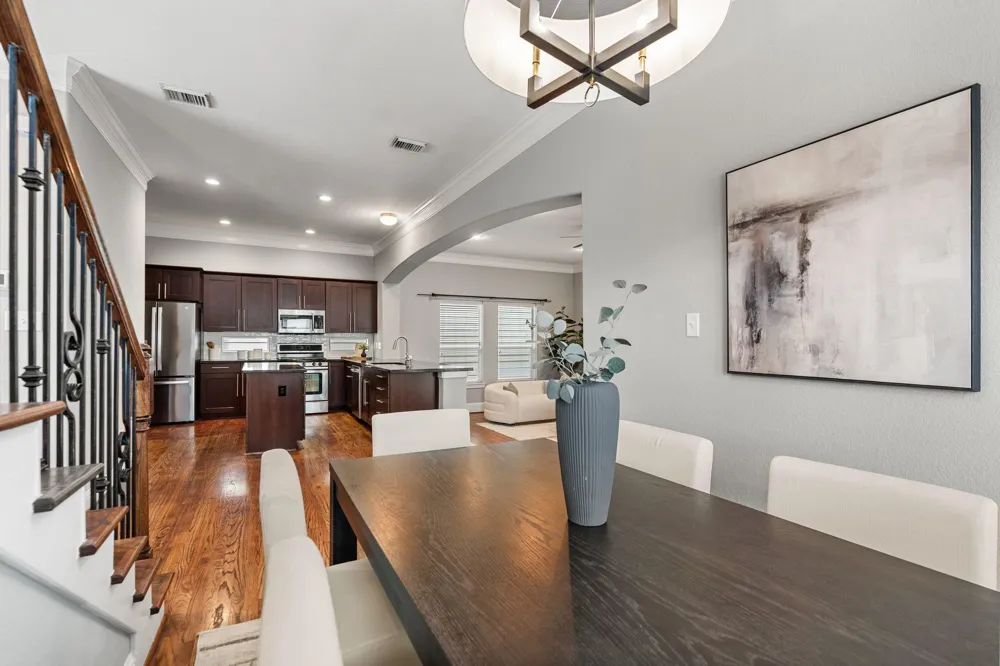 2316 Beall Street Houston, TX 77008