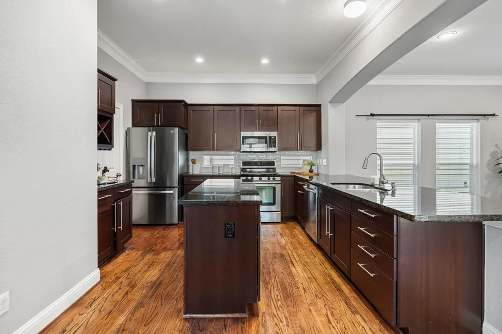 2316 Beall Street Houston, TX 77008
