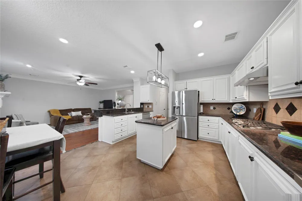 79 Cochrans Green Circle The Woodlands, TX 77381