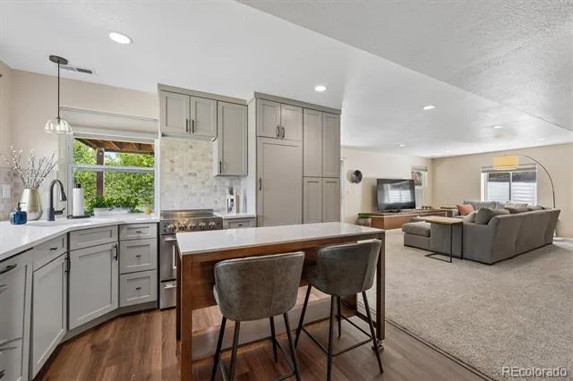 1271 Berganot Trail Castle Pines, CO 80108