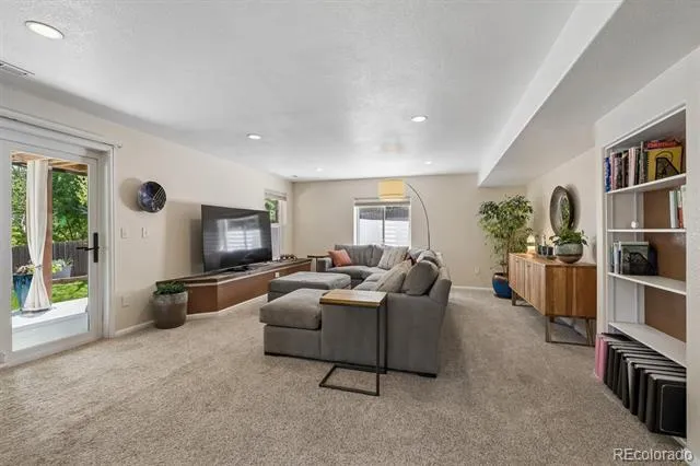 1271 Berganot Trail Castle Pines, CO 80108