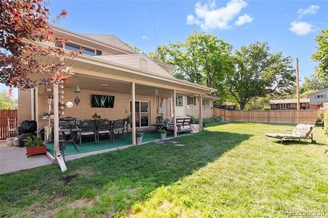 7649 S Cedar Circle Littleton, CO 80120
