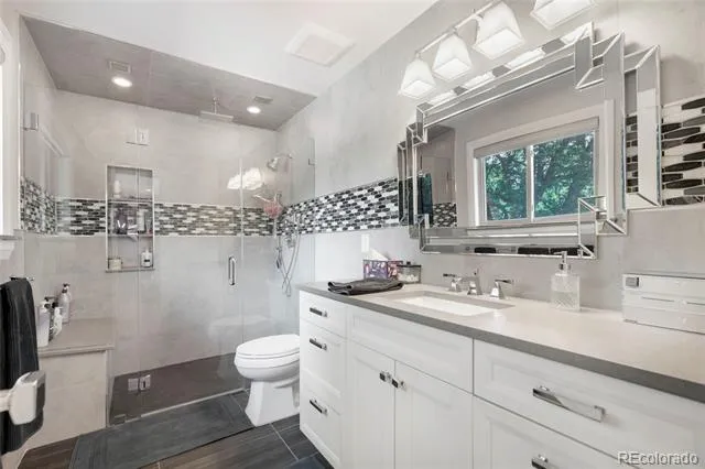 7649 S Cedar Circle Littleton, CO 80120