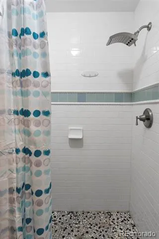 2340 Redwood Avenue Lafayette, CO 80026