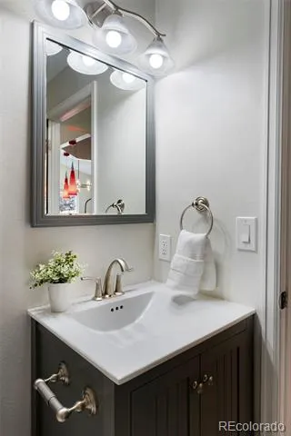 2340 Redwood Avenue Lafayette, CO 80026