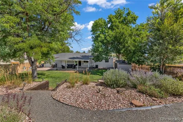 16298 E Bates Drive Aurora, CO 80013