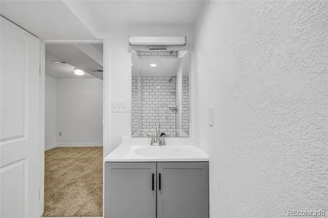 16298 E Bates Drive Aurora, CO 80013