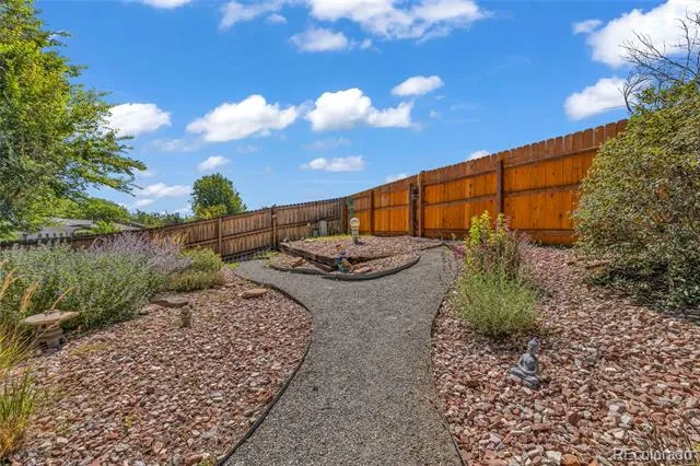 16298 E Bates Drive Aurora, CO 80013