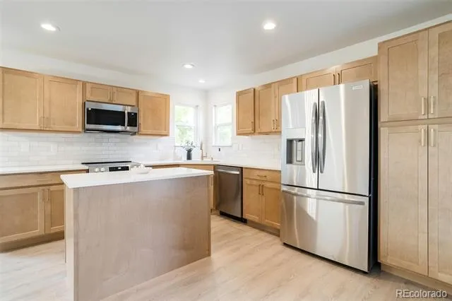 2115 Fletcher Avenue Lochbuie, CO 80603