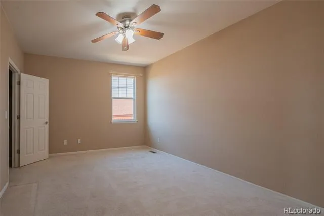 5356 S Fultondale Way Aurora, CO 80016