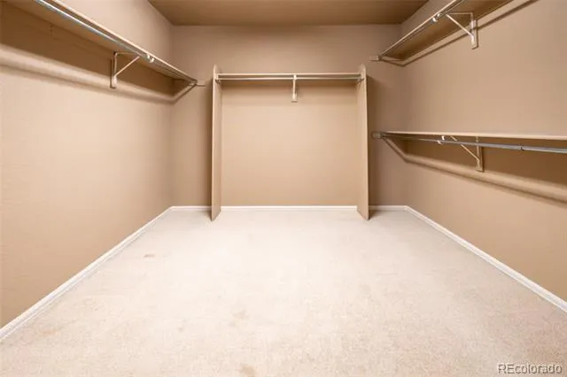 5356 S Fultondale Way Aurora, CO 80016