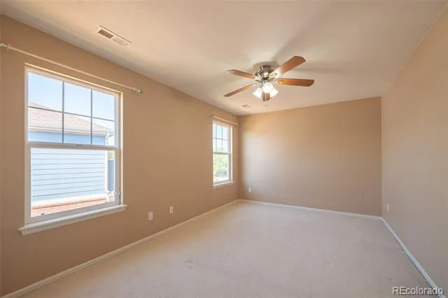 5356 S Fultondale Way Aurora, CO 80016