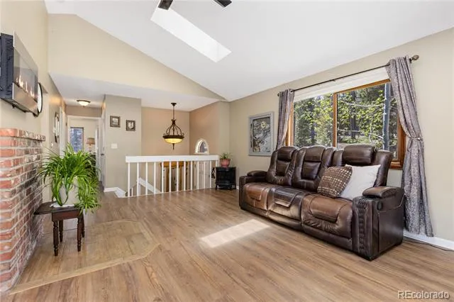 10868 Norton Avenue Conifer, CO 80433