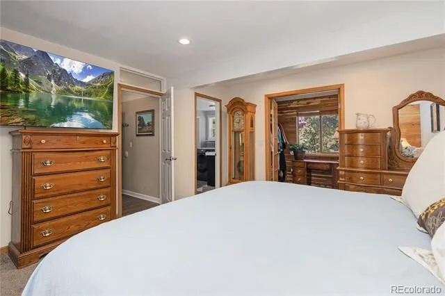 10868 Norton Avenue Conifer, CO 80433