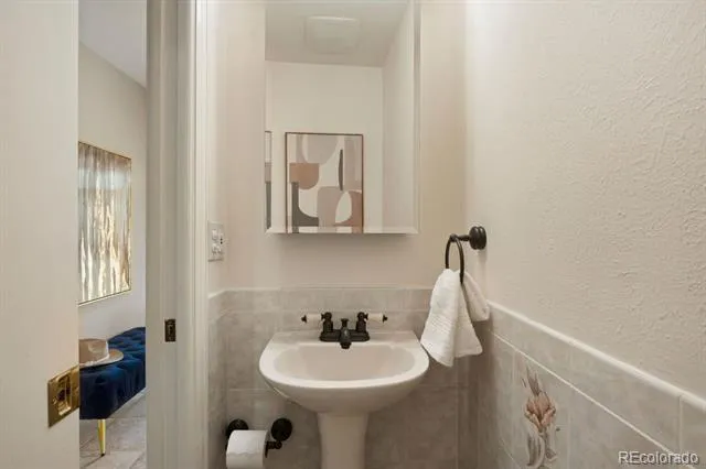 6528 S Oneida Court Centennial, CO 80111