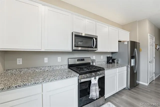 6047 Halifax Court Aurora, CO 80019