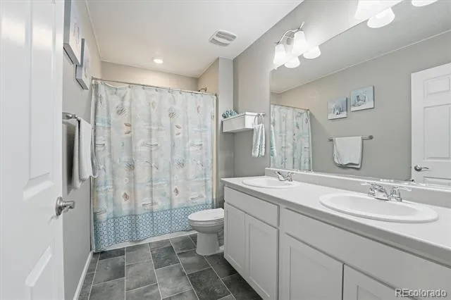 6047 Halifax Court Aurora, CO 80019