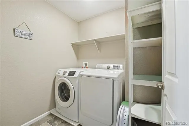 6047 Halifax Court Aurora, CO 80019