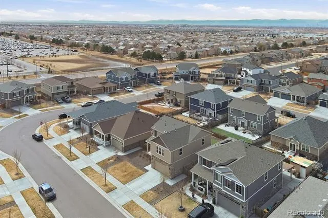 6047 Halifax Court Aurora, CO 80019