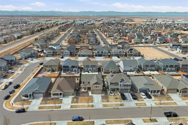 6047 Halifax Court Aurora, CO 80019