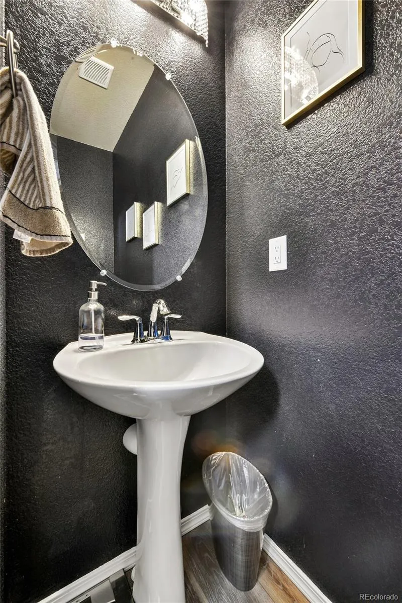 3750 Vineyard Circle Colorado Springs, CO 80922