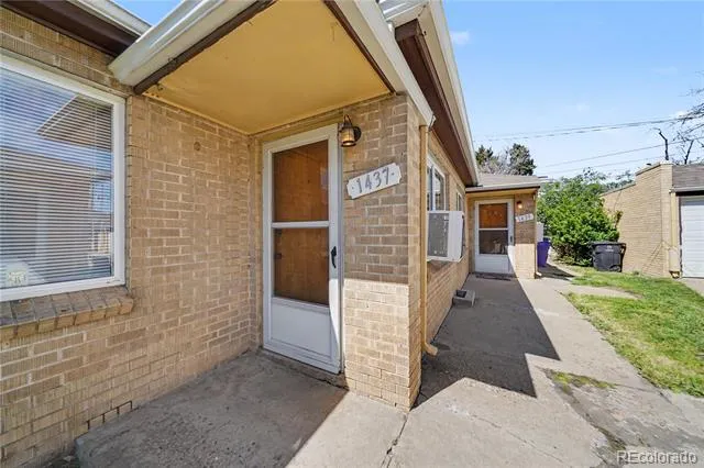 1437 Jasmine Street Denver, CO 80220