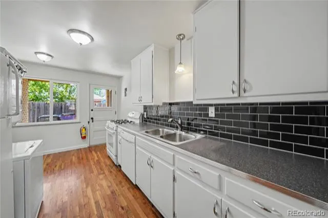 1437 Jasmine Street Denver, CO 80220
