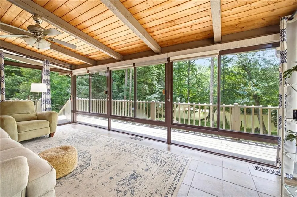 938 Waters Street W Clarkesville, GA 30523
