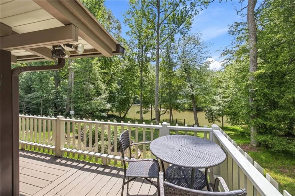 938 Waters Street W Clarkesville, GA 30523
