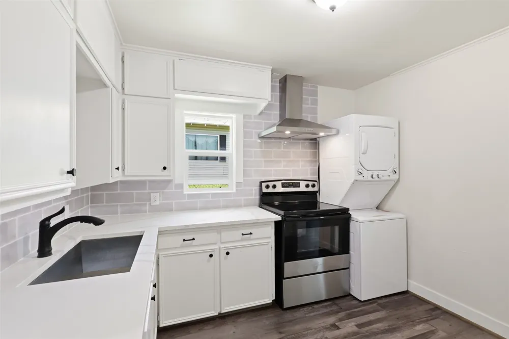 707 W Water Street Weatherford, TX 76086
