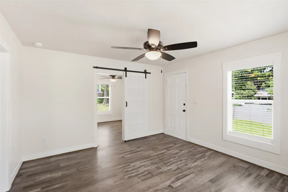 707 W Water Street Weatherford, TX 76086