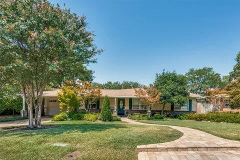 1504 Briarwood Boulevard