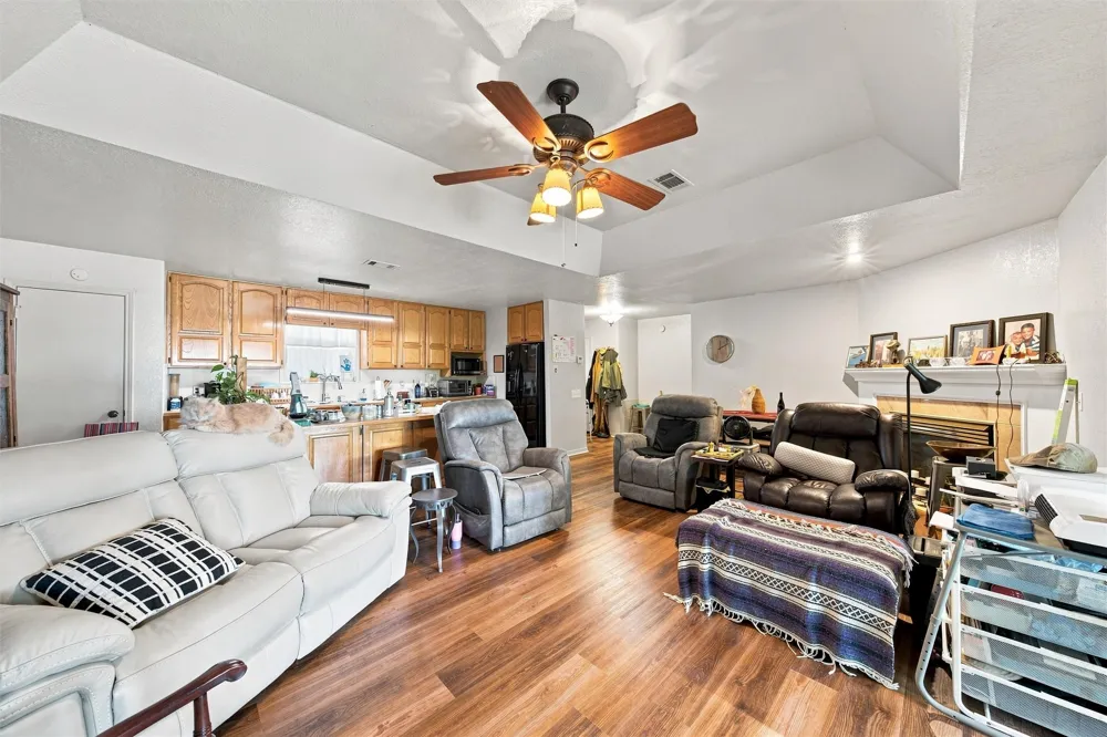 121 County Road 1740a Clifton, TX 76634