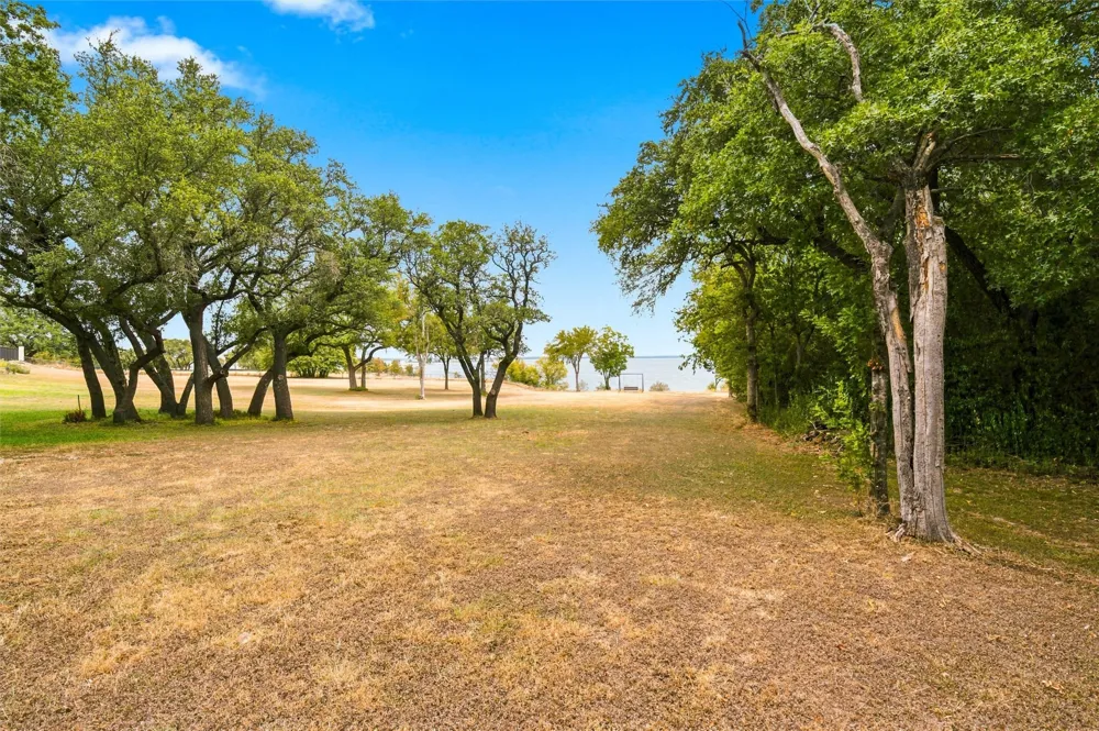 121 County Road 1740a Clifton, TX 76634