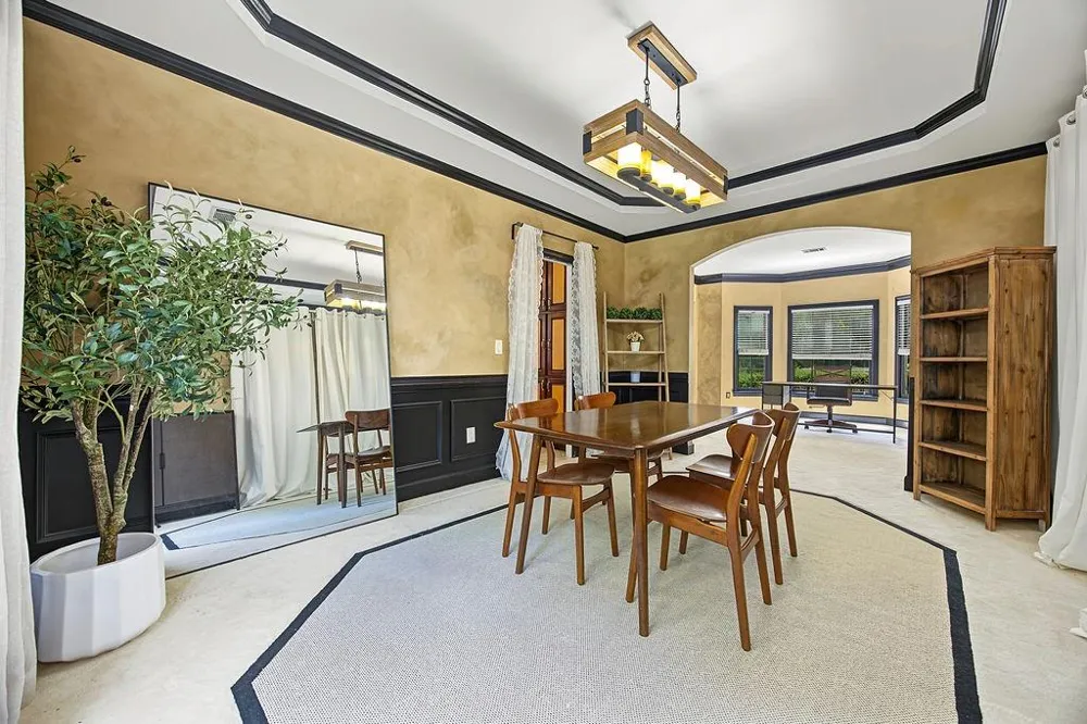 4920 Haydens Walk Drive Johns Creek, GA 30022